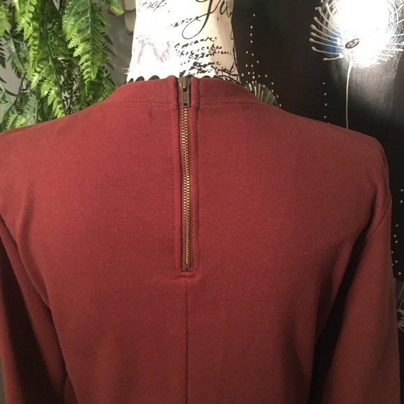 DE Collection long sleeve sweatshirt dress - Picture 7 of 9